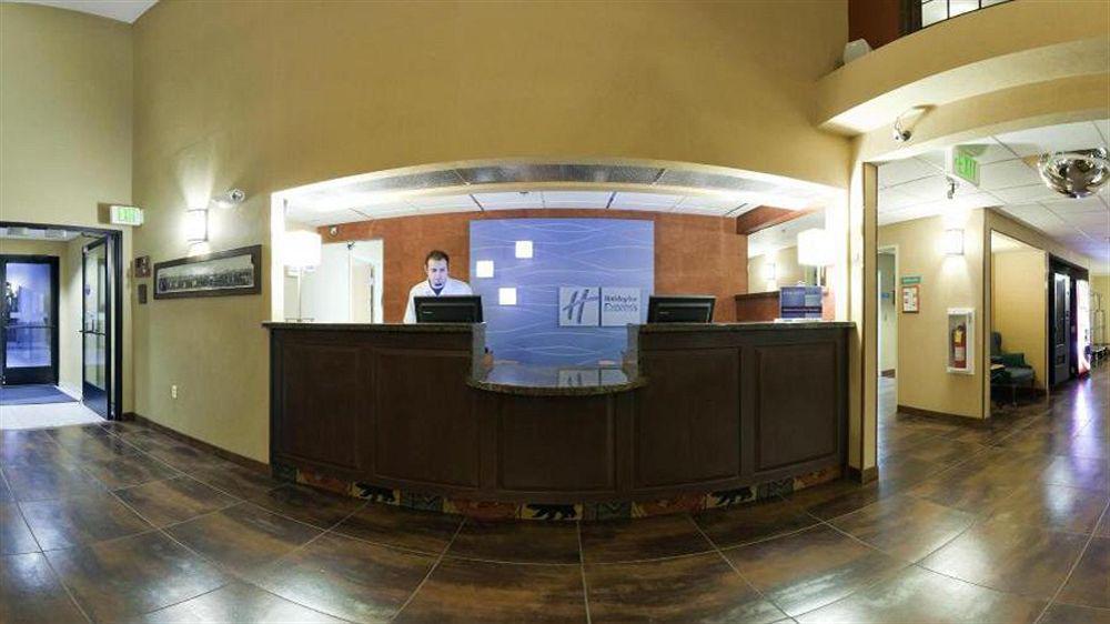 Holiday Inn Express Hotel & Suites Raton By Ihg מראה חיצוני תמונה