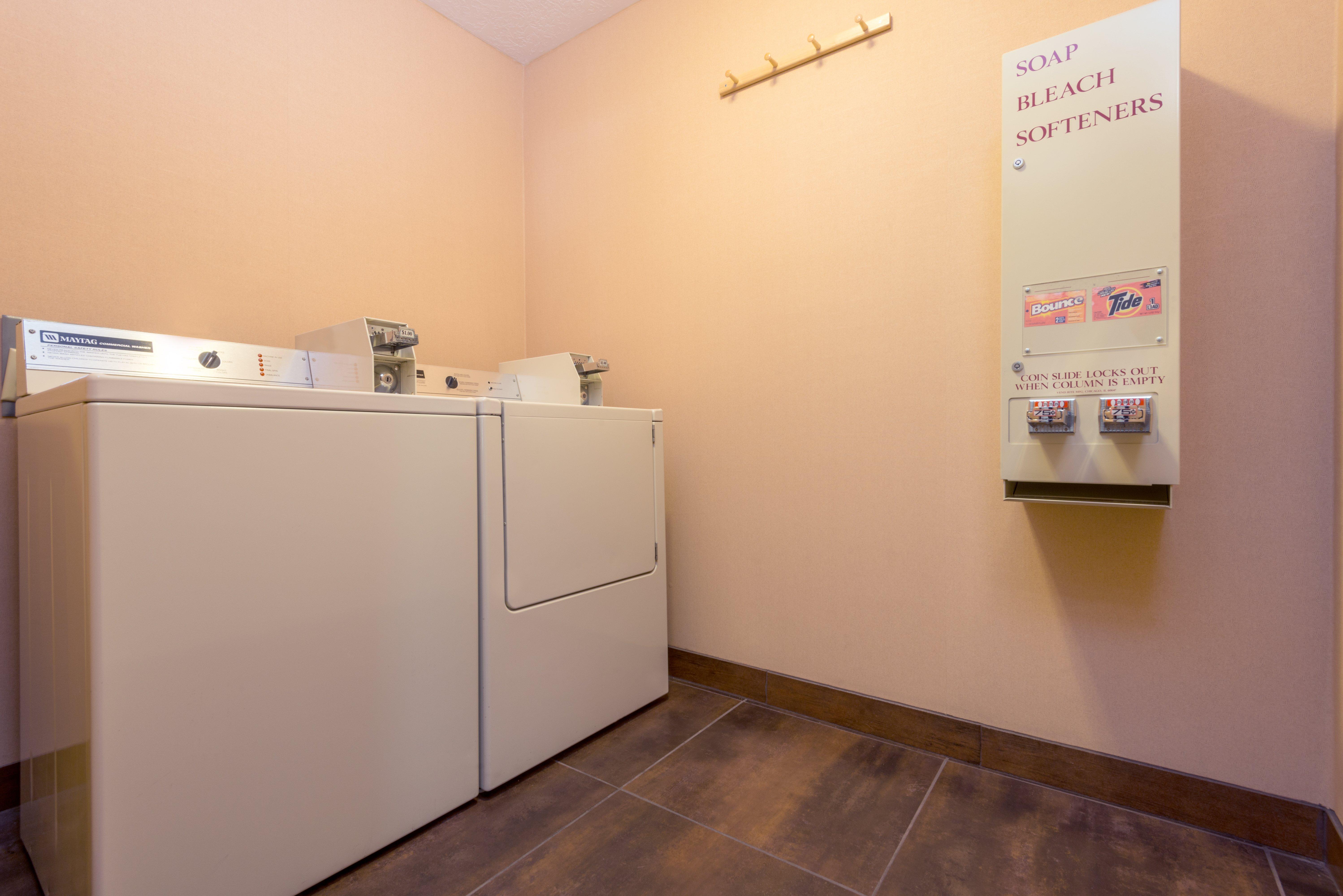 Holiday Inn Express Hotel & Suites Raton By Ihg מראה חיצוני תמונה
