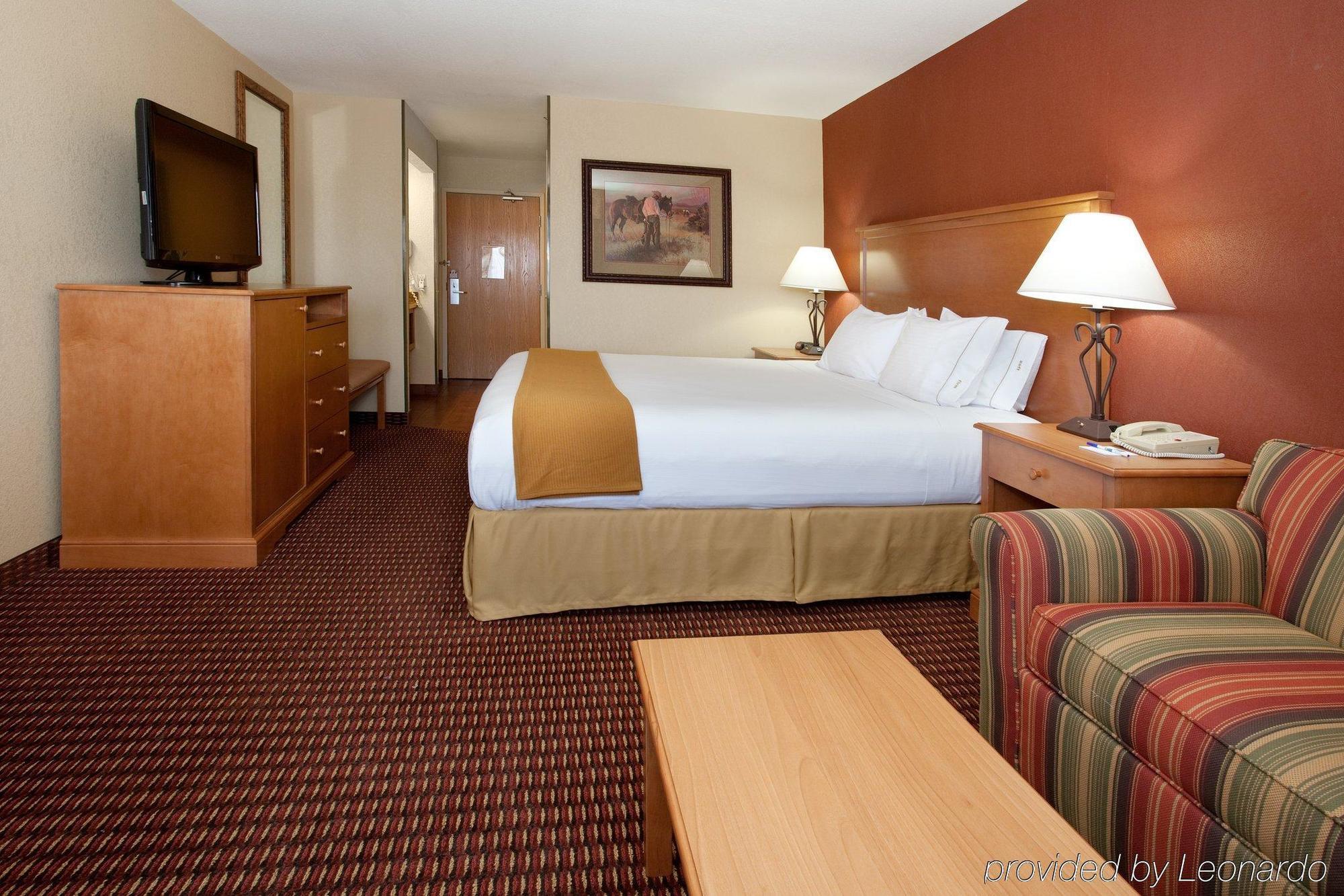 Holiday Inn Express Hotel & Suites Raton By Ihg חדר תמונה